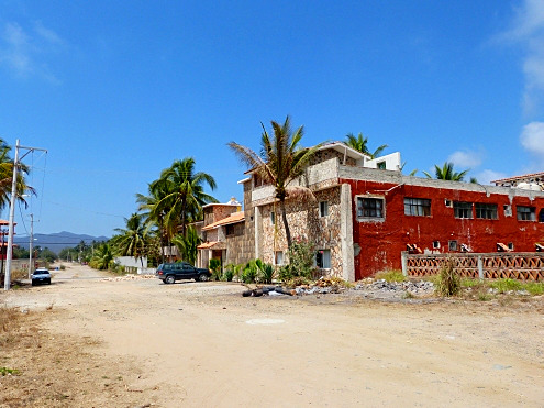 La Manzanilla Realty
