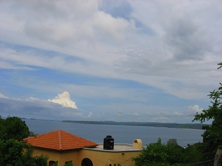 La Manzanilla Realty