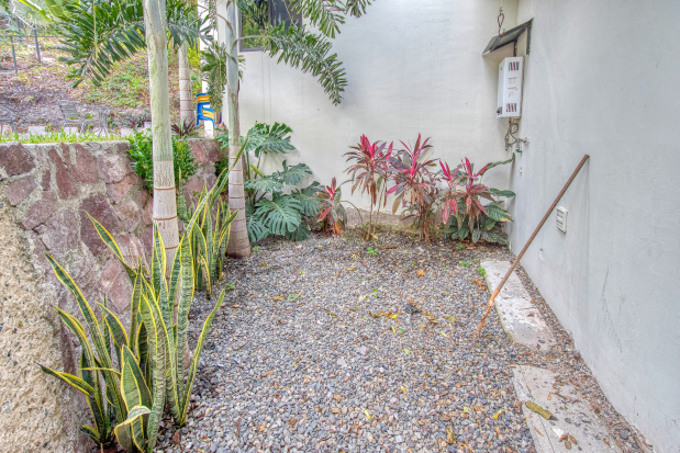 La Manzanilla Realty