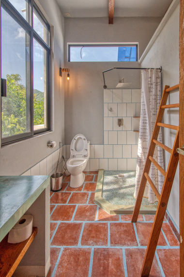 La Manzanilla Realty