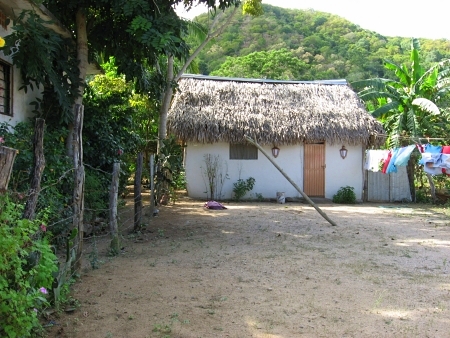 La Manzanilla Realty